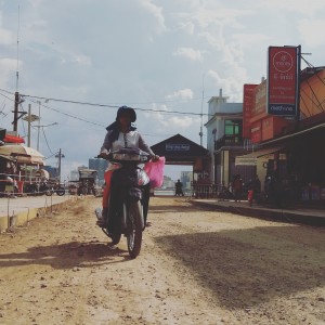 balade à moto au cambodge - GlobAlong 