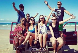 Volontariat international et lutte contre le volontourisme