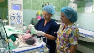 Étudiants en soins infirmiers bénéficiant du soutien de Globalong