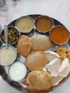 Alimentation et microbiote en voyage : le moteur caché du voyageur engagé