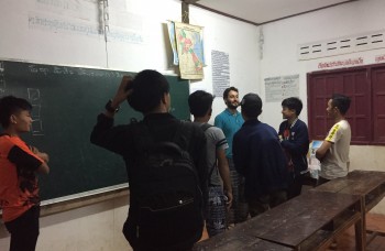 Stage dans l'enseignement au Laos