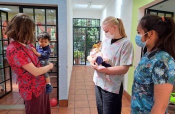 Mission humanitaire dans un centre d'accueil pour enfants au Costa Rica Aide et assistance aux enfants abandonnés au Costa Rica !