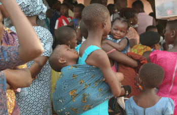 Enfants orphelins au Ghana