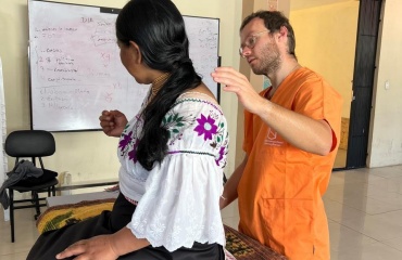 Immersion culturelle : soins et prévention dans un village andin