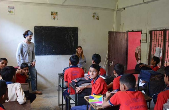 Volontariat avec les moines boudhistes Mission d'enseignement au Népal